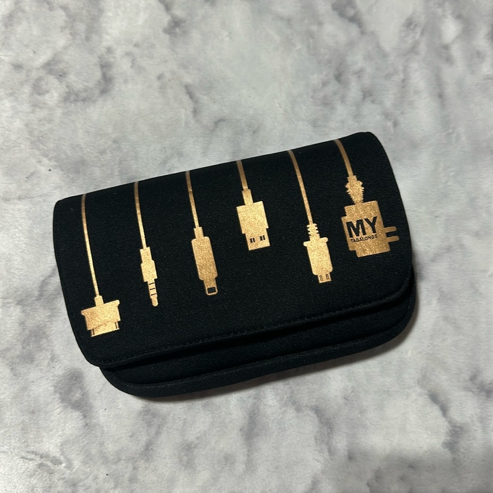 MY TAGALONGS Pouch / Case